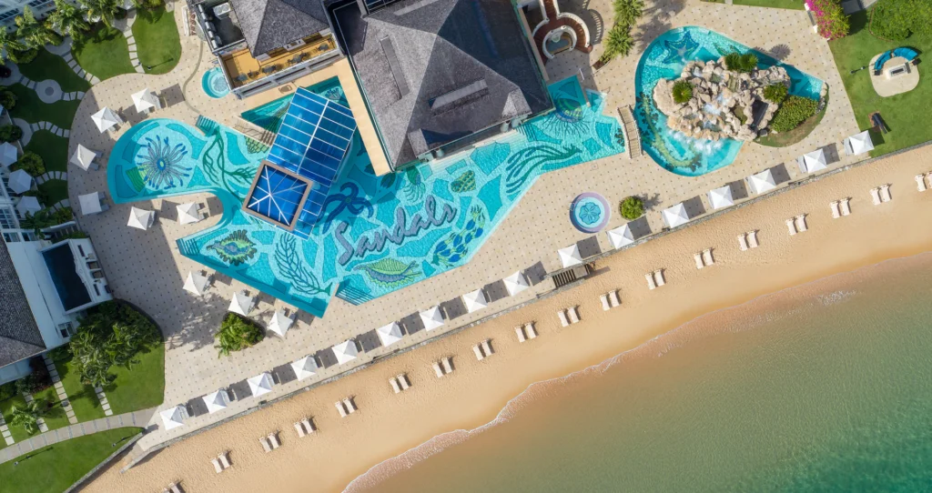 Sandals pool